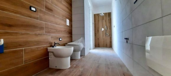 3 bedrooms Penthouse in Afragola, Italy No. 311584 14