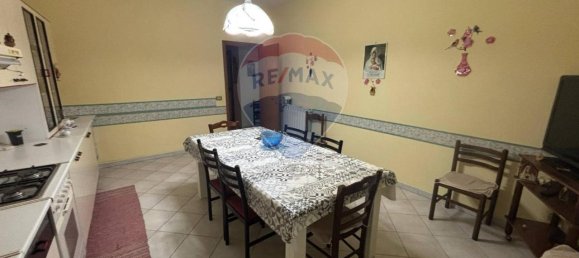 Квартира с 4 комнатами в Виллабате, Италия № 8625 3