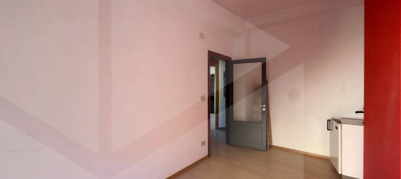 4-salle Appartement à Avezzano, Italy No. 19472 8