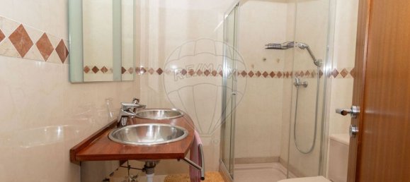 4 bedrooms House in Palmeira, Portugal No. 161492 21