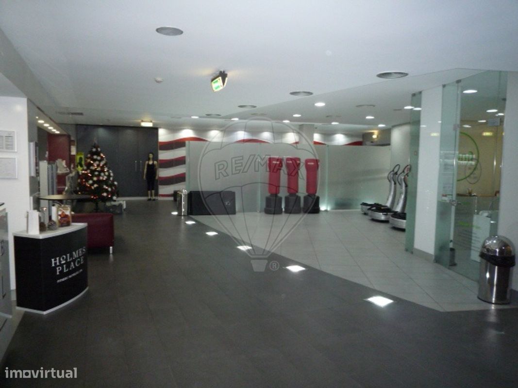 3018m² Commercial property in Aveiro, Portugal No. 50917