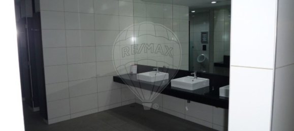 3018m² Commercial property in Aveiro, Portugal No. 50917 4