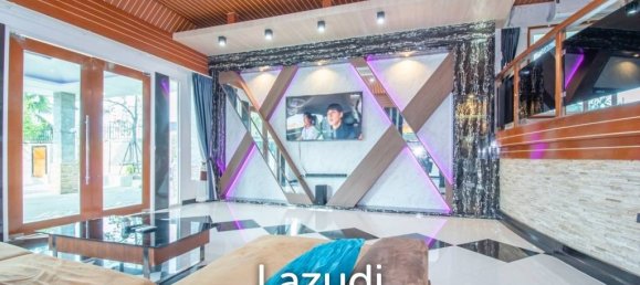 4 bedrooms Villa in Pattaya, Thailand No. 26820 7