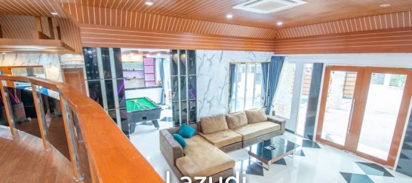 4 bedrooms Villa in Pattaya, Thailand No. 26820 4