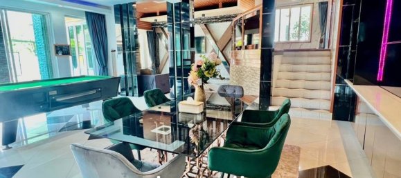 4 bedrooms Villa in Pattaya, Thailand No. 26820 8