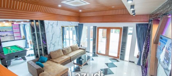 4 bedrooms Villa in Pattaya, Thailand No. 26820 3