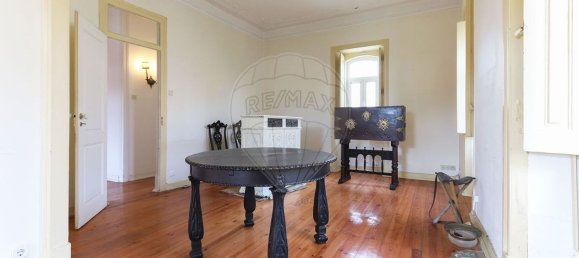 12 bedrooms House in Cascais, Portugal No. 40764 3