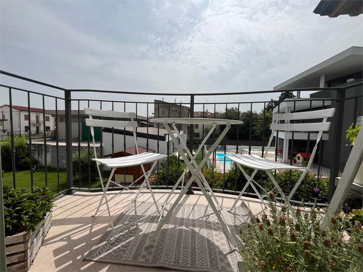 2 bedrooms House in Villafranca di Verona, Italy No. 403901