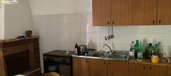 Дом с 4 комнатами в Леттоманоппелло, Италия № 104758 6