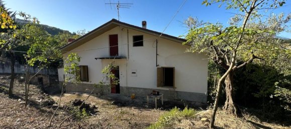 Дом с 4 комнатами в Леттоманоппелло, Италия № 104758 2