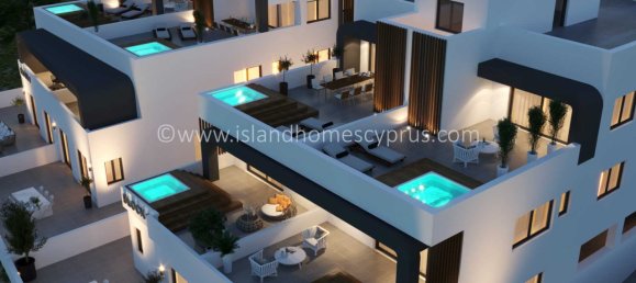 3 bedrooms House in Deryneia, Cyprus No. 23968 6