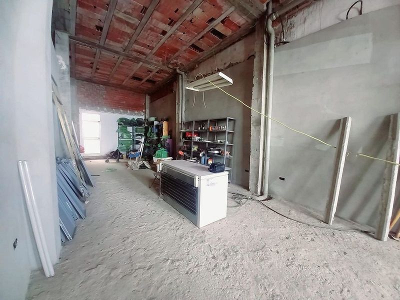  Commercial property in Canillas de Aceituno, Spain No. 221648