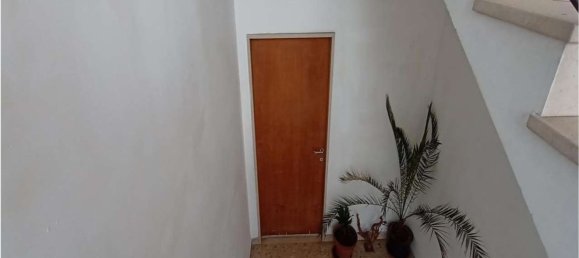 Квартира с 3 комнатами в Павия, Италия № 180454 10