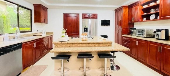 3 غرف نوم منزل في Santa Ana, Costa Rica رقم 371 5