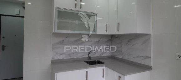 1 bedroom Apartment in Lisbon, Portugal No. 153947 4