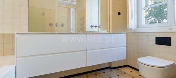 4 bedrooms Apartment in Lisbon, Portugal No. 114943 15
