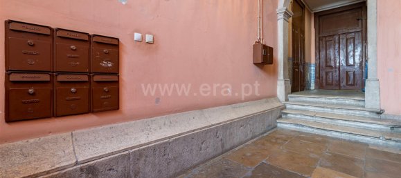 4 bedrooms Apartment in Lisbon, Portugal No. 114943 16