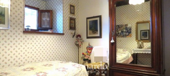 Дом с 10 комнатами в Лукка, Италия № 47969 38