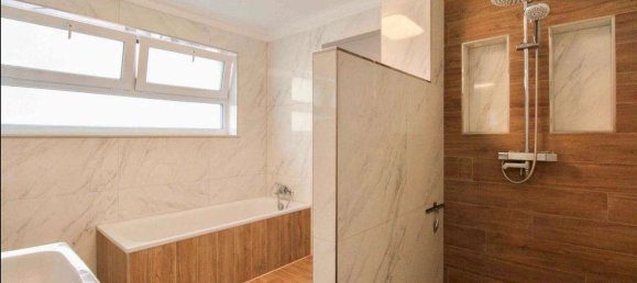 Villa de 5 dormitorios en Frankfurt am Main, Germany No. 70193 16