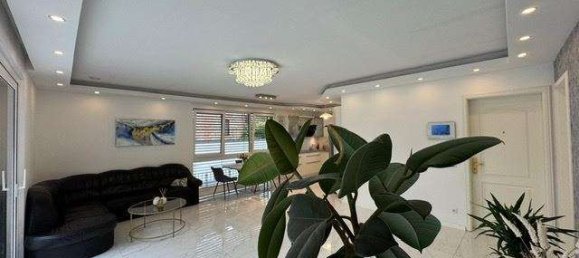 Villa de 5 dormitorios en Frankfurt am Main, Germany No. 70193 4