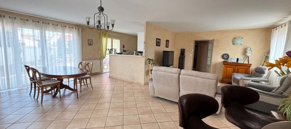 4 bedrooms Villa in Pia, France No. 338361 2
