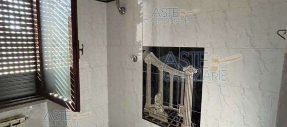 2-salle Appartement à Roviano, Italy No. 186198 24