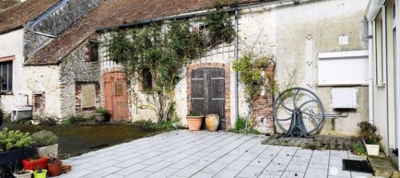 3 bedrooms House in Voise, France No. 282593 4