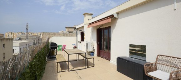 2 bedrooms Apartment in Marseille, France No. 334775 2