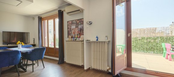 2 bedrooms Apartment in Marseille, France No. 334775 5