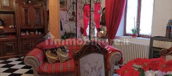 3 Schlafzimmer Haus in Mortara, Italy, Nr. 163779 8