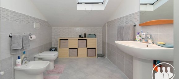 4غرفة شقة في Druento, Italy رقم 63394 71