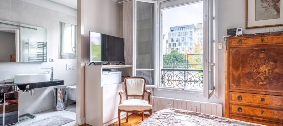 Квартира с 3 спальнями в Нёйи-сюр-Сен, Франция № 167336 21