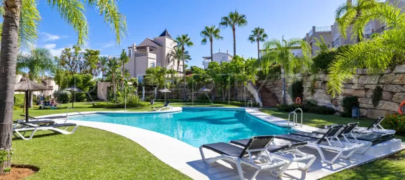 4 bedrooms Townhouse in Estepona, Spain No. 187685 16