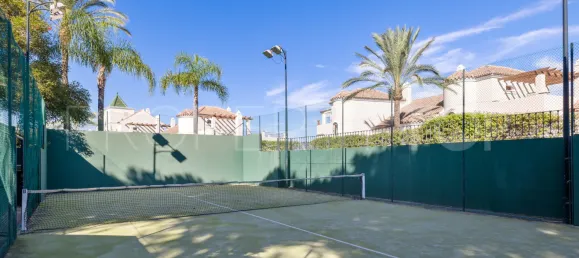 4 bedrooms Townhouse in Estepona, Spain No. 187685 11