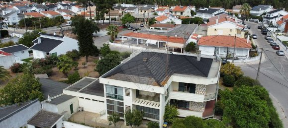 5 bedrooms House in Seixal, Portugal No. 27956 2