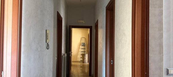 5 غرف نوم شقة في San Nicola la Strada, Italy رقم 316608 6