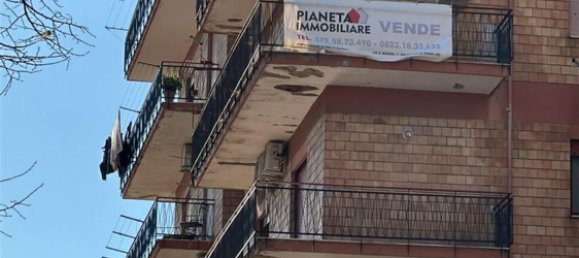 5 غرف نوم شقة في San Nicola la Strada, Italy رقم 316608 24