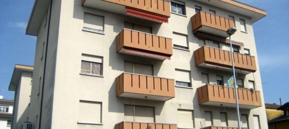 5 غرف نوم شقة في Pordenone, Italy رقم 325631 12