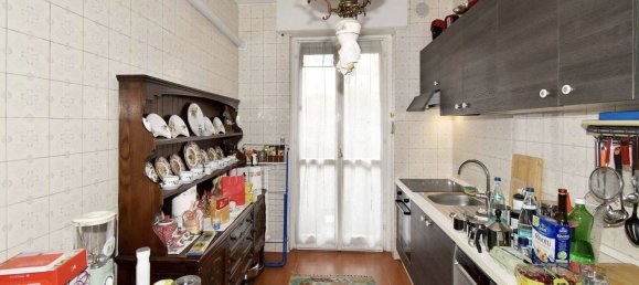 2 bedrooms Apartment in Milan, Italy No. 371738 12