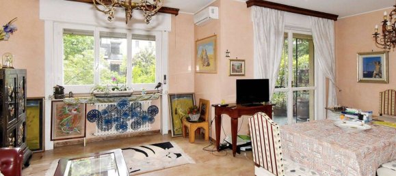 2 bedrooms Apartment in Milan, Italy No. 371738 7