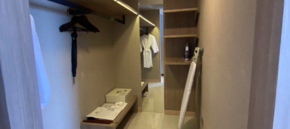 Apartamento T1 em District 1, Vietnam N.º 13836 7