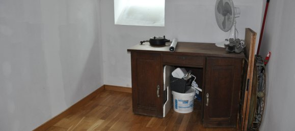 3 bedrooms House in Lapalisse, France No. 345780 9