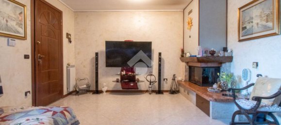 3 bedrooms Villa in Calvagese della Riviera, Italy No. 142850 7