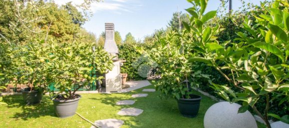 3 bedrooms Villa in Calvagese della Riviera, Italy No. 142850 3