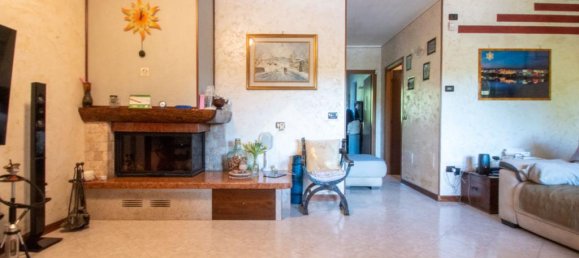 3 bedrooms Villa in Calvagese della Riviera, Italy No. 142850 5