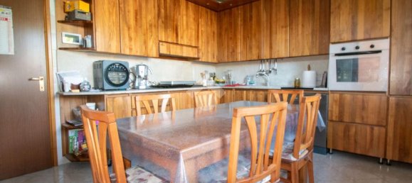 3 bedrooms Villa in Calvagese della Riviera, Italy No. 142850 11