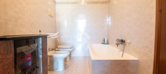 3 bedrooms Villa in Calvagese della Riviera, Italy No. 142850 17