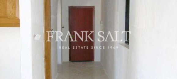 Офис в Пьета, Мальта № 13062 4