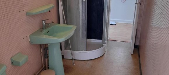 Edificio en Le Blanc, France 62 m² No. 250392 13