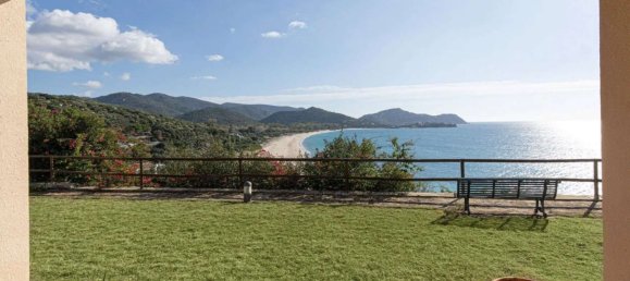 5 bedrooms Villa in Quartu Sant'Elena, Italy No. 3019 6